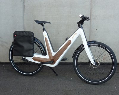 Велосипед на солнечных батареях от Leaos