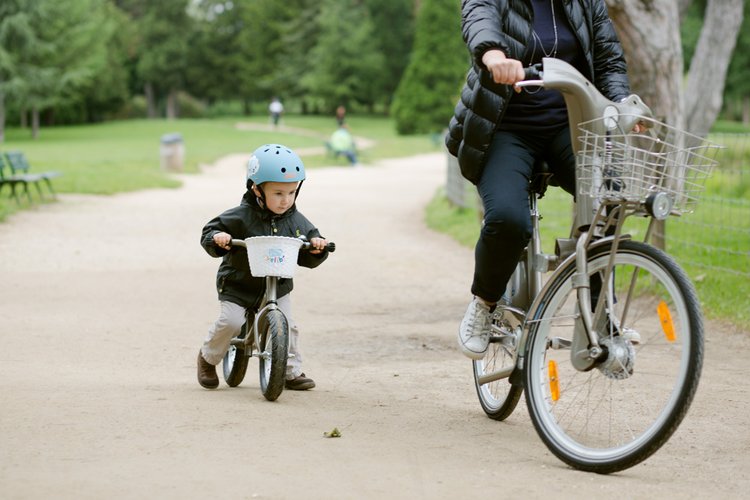 В Париже запускают систему велопроката для детей 2-8 лет 
