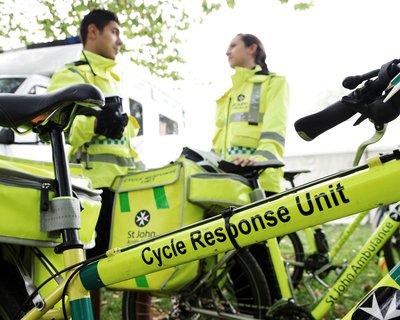 Велосипедная скорая помощь St John Ambulance открывает отделение в Сассексе