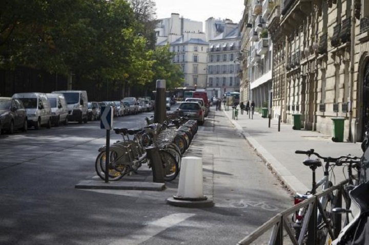 Пятилетняя парижская революция: в 2 раза больше велосипедных дорожек и в 3 раза больше велосипедов к 2020 году