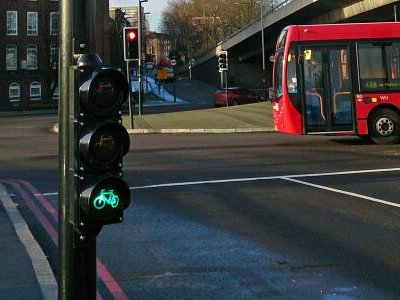 Новые велосипедные светофоры в Лондоне