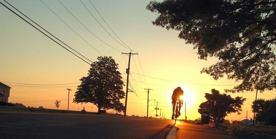 Утренние прогулки на велосипеде: 9 способов сделать их приятными и легкими