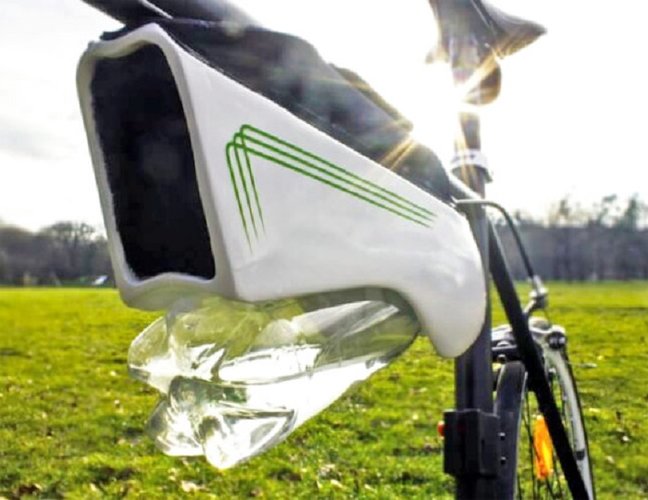 Устройство Fontus конденсирует воду из воздуха во время езды на велосипеде