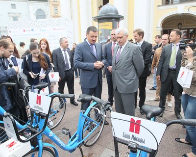 В Петербурге открылся общественный велопрокат