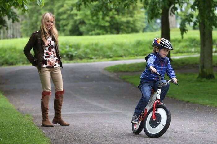 Jyrobike научит ребенка кататься на велосипеде без падений