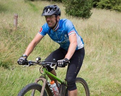 Работник британского проекта Sustrans побил мировой рекорд на горном велосипеде