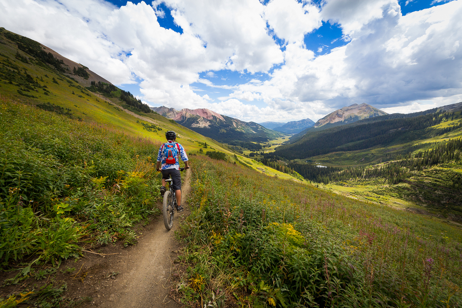 Едем в горы на велосипеде: 11 технических и психологических советов
