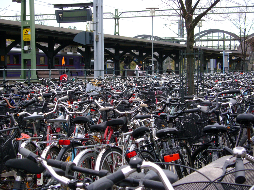 Велосипедная инфраструктура и велосипеды в Лунде, Швеция