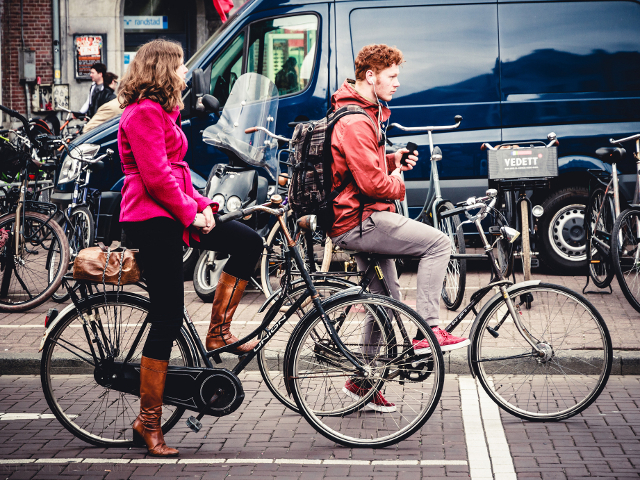 велосипедные пробки в Амстердаме